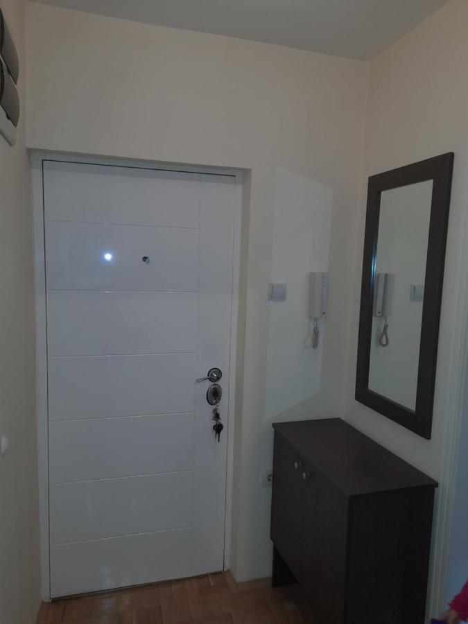 For You Apartman Ni Eksteriør billede